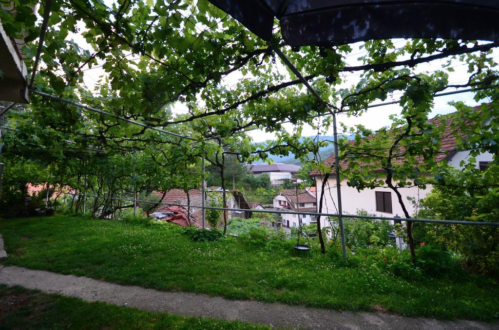 Guest House Konjic Ngoại thất bức ảnh